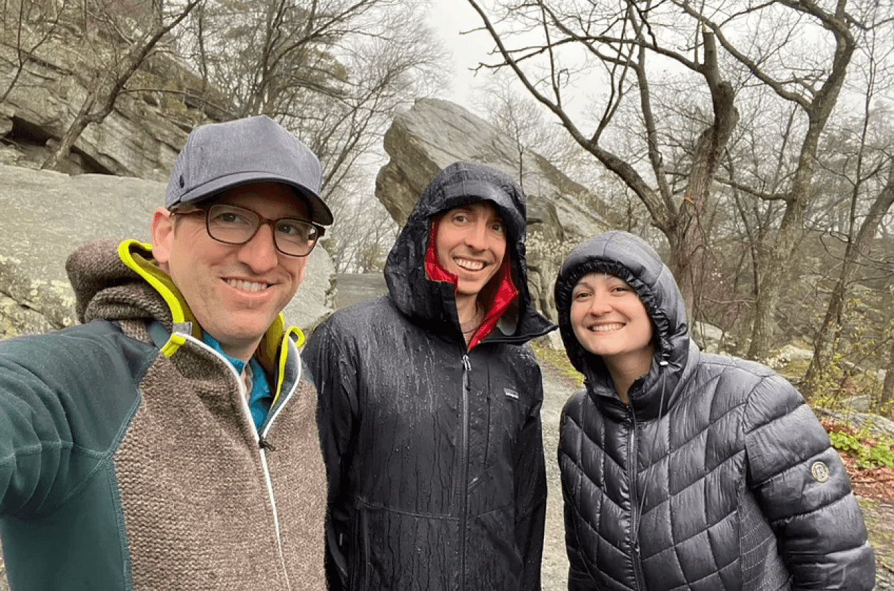 📣 The Future of Work is Async. Build it at Hoop.