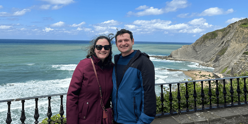 Passport? Check. Slack? Disconnect! How To Build Healthier Vacation Habits